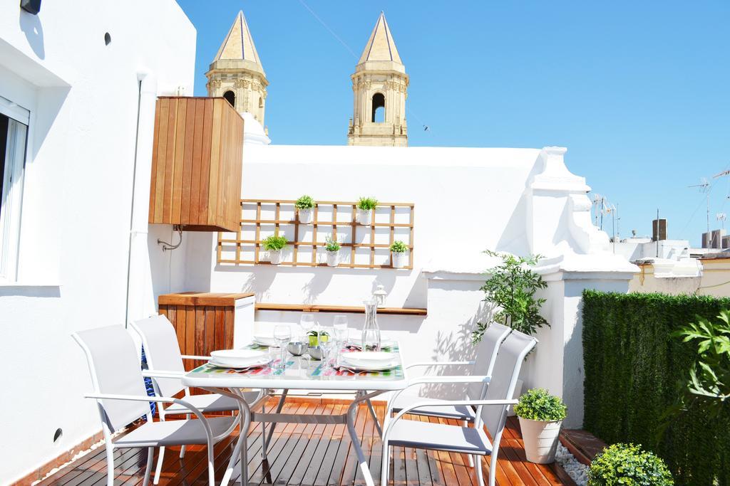Atico Fenicia Apartment Cadiz Bagian luar foto