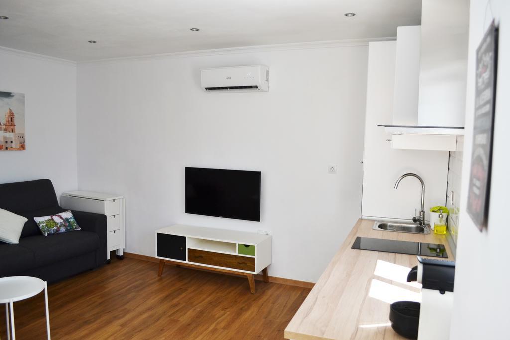 Atico Fenicia Apartment Cadiz Bagian luar foto